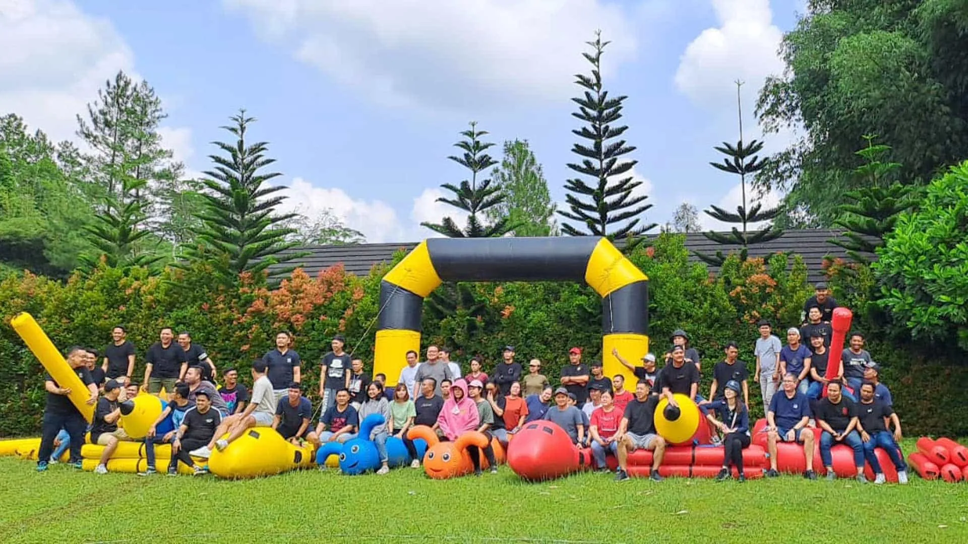 Pioneer Inflatable Games Indonesia sejak 2012