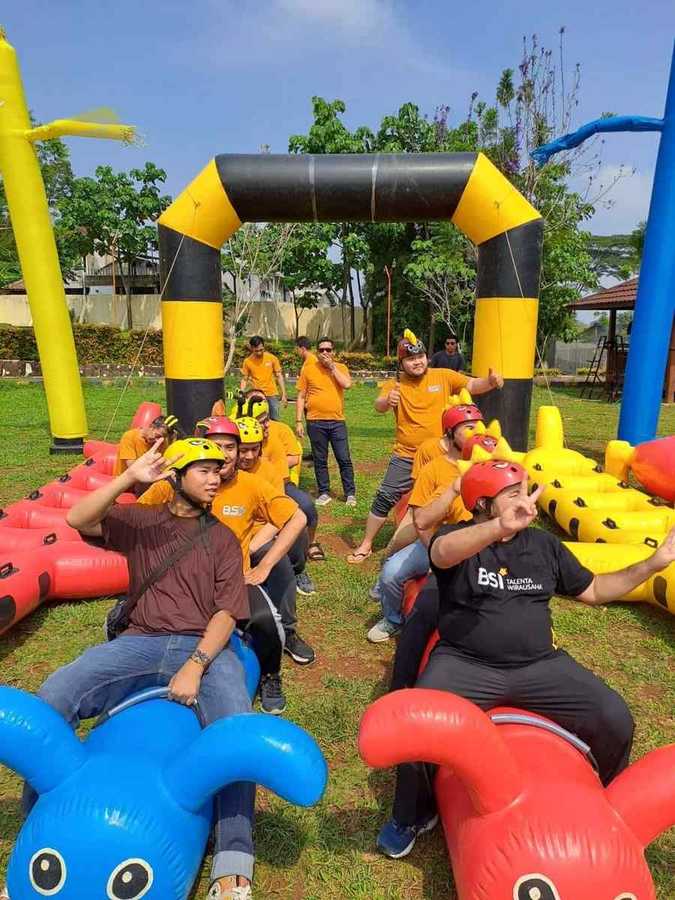 Family gathering perusahaan
